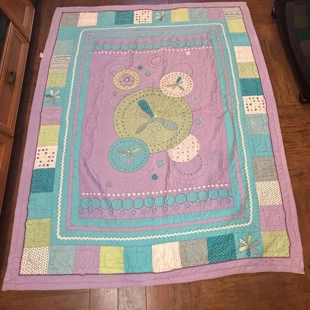 Freckles Dragonfly Lavender Green Child's Quilt 83